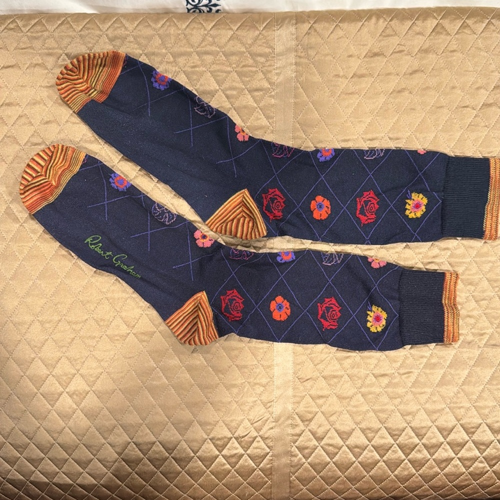 Men’s Robert Graham socks size M/L